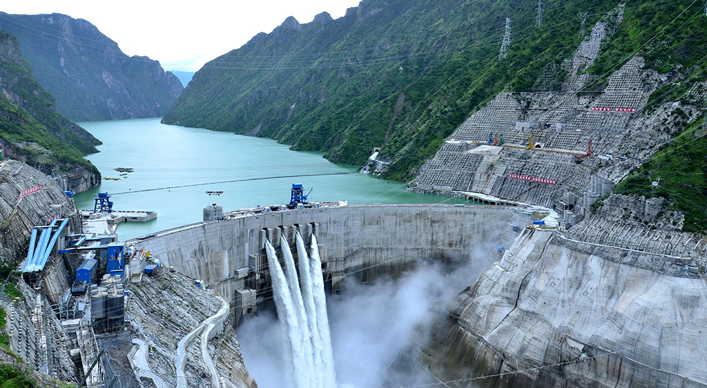 白鶴灘水電站水下電纜防護項目